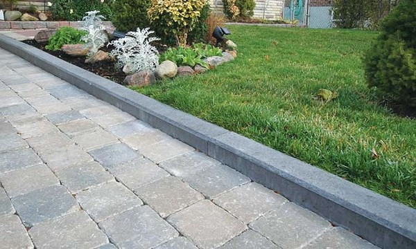 Driveway Curbs Red